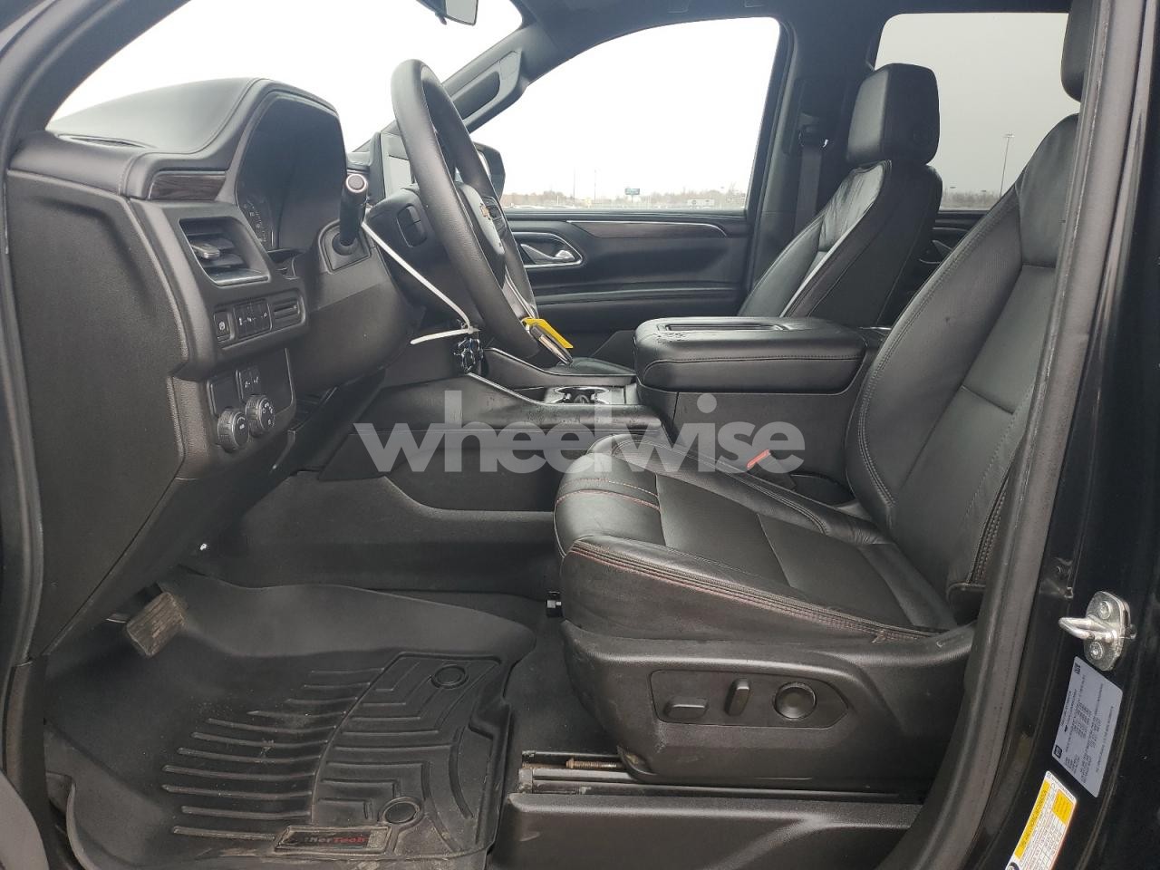 Photo 7 of 2021 CHEVROLET TAHOE C1500 (VIN 1GNSCLED3MR339647)