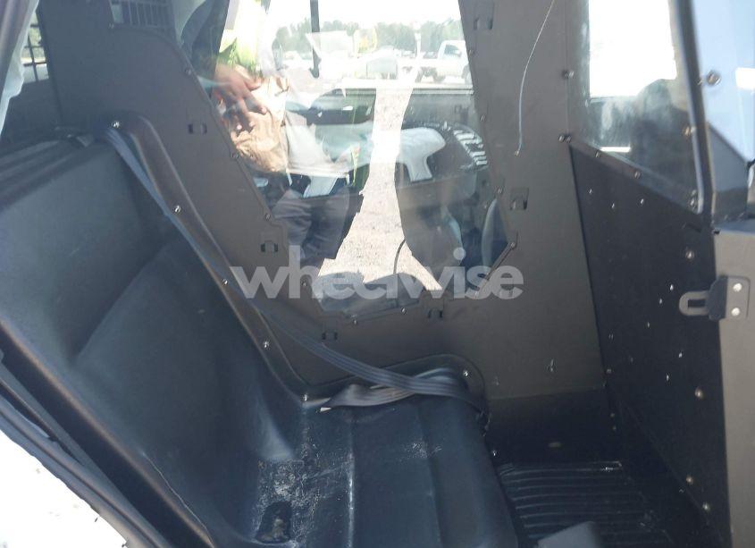 Photo 8 of 2022 Chevrolet Tahoe 2WD COMMERCIAL FLEET (VIN 1GNSCLED4NR222340)