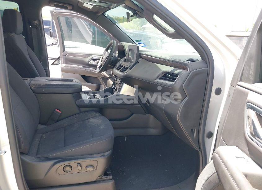 Photo 5 of 2022 Chevrolet Tahoe 2WD COMMERCIAL FLEET (VIN 1GNSCLED4NR254074)