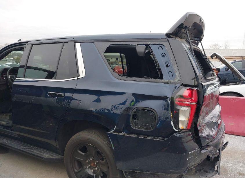 Photo 17 of 2021 Chevrolet Tahoe 2WD COMMERCIAL FLEET (VIN 1GNSCLED6MR472242)