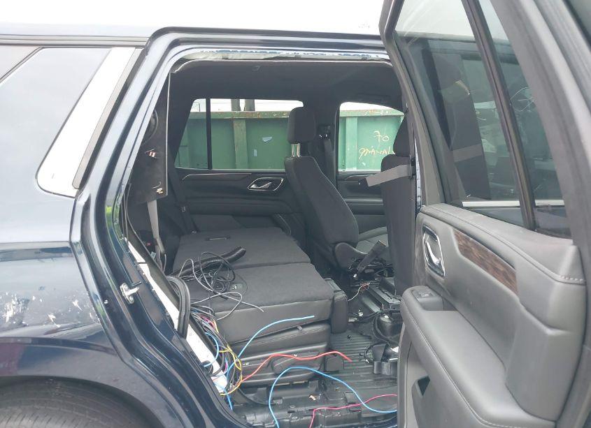Photo 8 of 2021 Chevrolet Tahoe 2WD COMMERCIAL FLEET (VIN 1GNSCLED6MR472242)