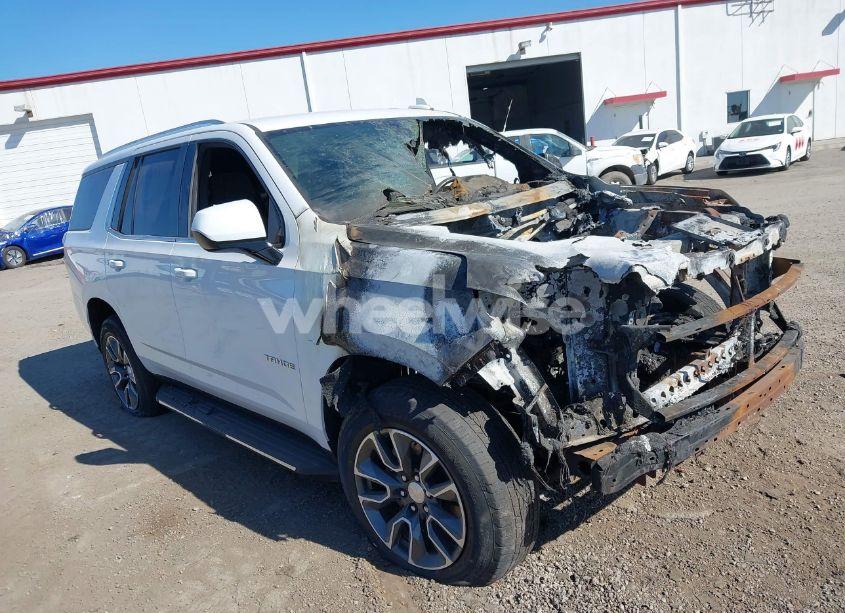 2021 Chevrolet Tahoe 2WD LS (VIN 1GNSCMKD4MR235551) main photo