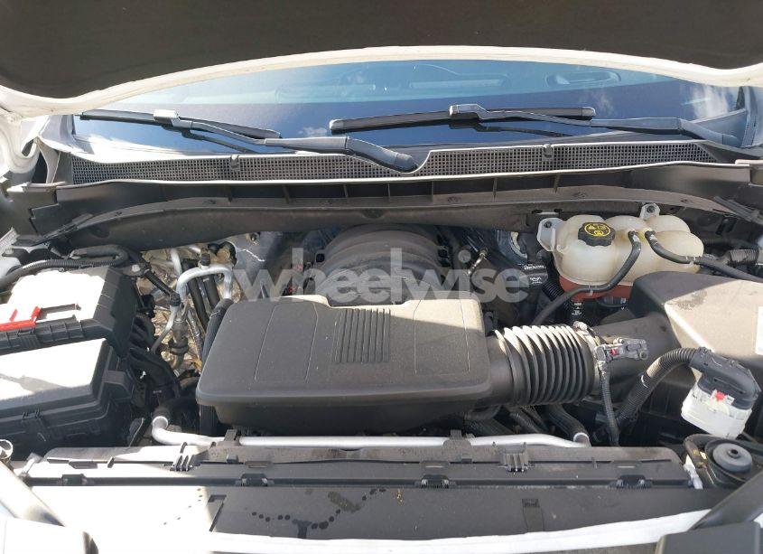 Photo 10 of 2021 Chevrolet Tahoe 2WD LS (VIN 1GNSCMKD5MR231136)