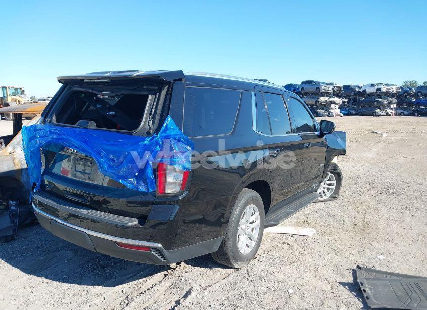 Photo 4 of 2021 Chevrolet Tahoe 2WD LS (VIN 1GNSCMKD7MR234670)