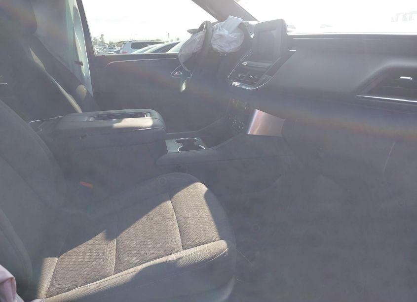Photo 5 of 2024 Chevrolet Tahoe 2WD LS (VIN 1GNSCMKDXRR107905)