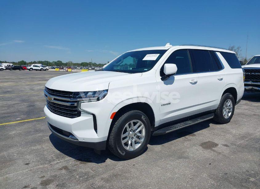 Photo 2 of 2023 Chevrolet Tahoe 2WD LT (VIN 1GNSCNKD2PR295967)