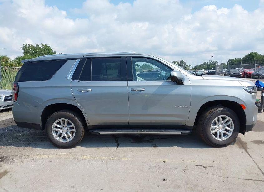 Photo 13 of 2024 Chevrolet Tahoe 2WD LT (VIN 1GNSCNKD4RR185960)