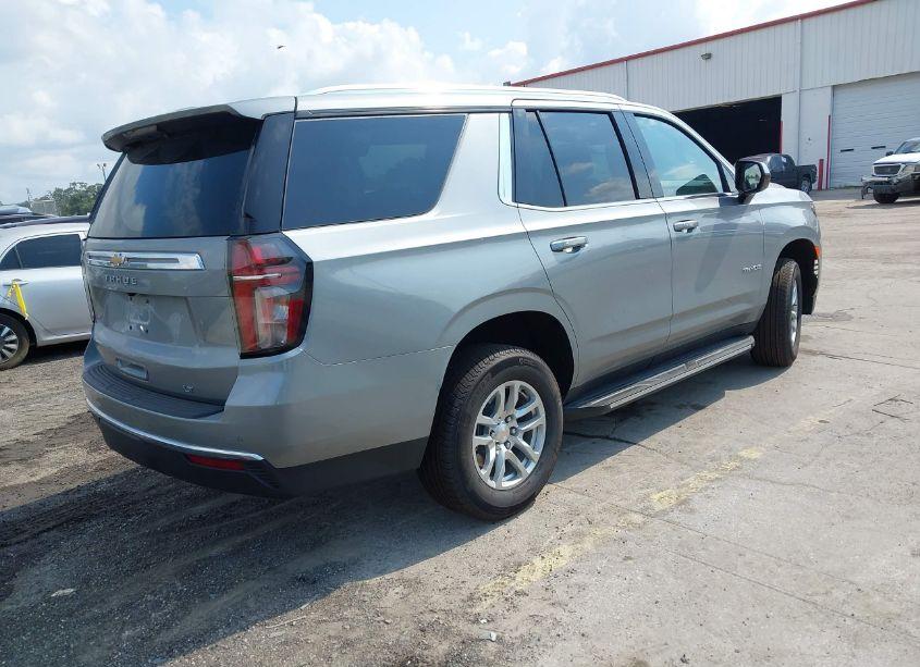 Photo 4 of 2024 Chevrolet Tahoe 2WD LT (VIN 1GNSCNKD4RR185960)