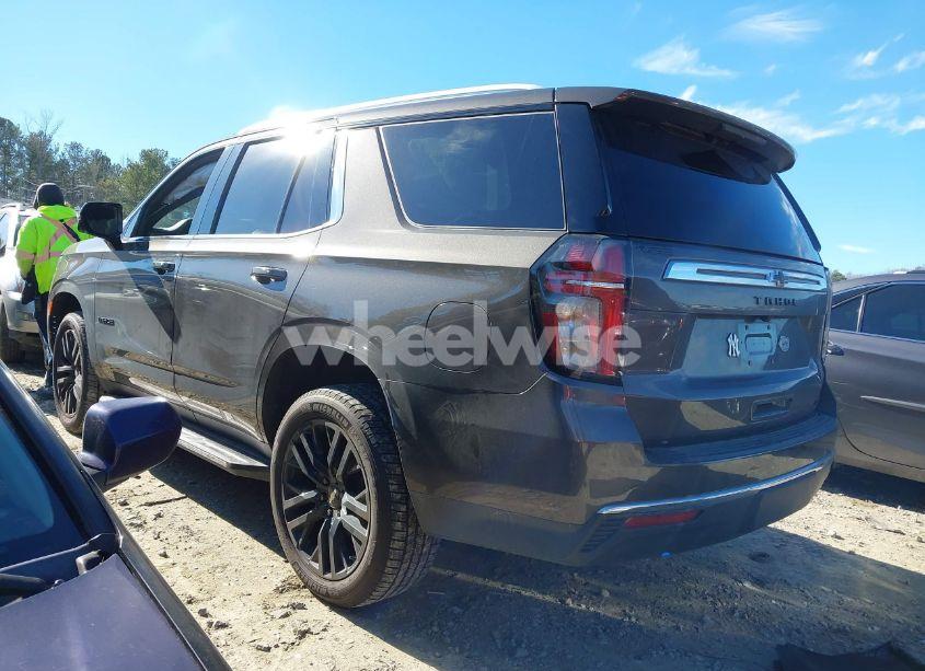 Photo 14 of 2021 Chevrolet Tahoe 2WD LT (VIN 1GNSCNKD6MR101324)