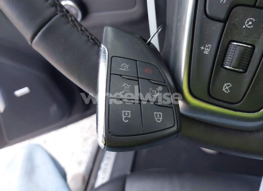 Photo 11 of 2022 Chevrolet Tahoe 2WD LT (VIN 1GNSCNKD6NR202641)