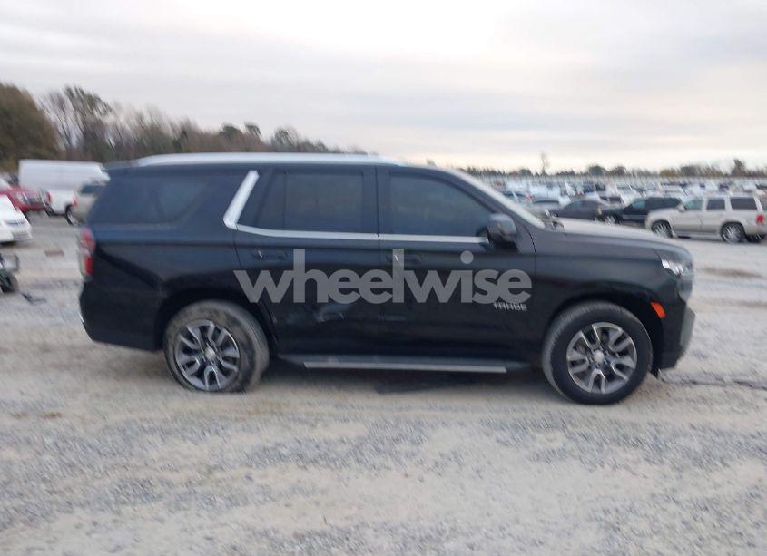 Photo 13 of 2022 Chevrolet Tahoe 2WD LT (VIN 1GNSCNKD6NR202641)