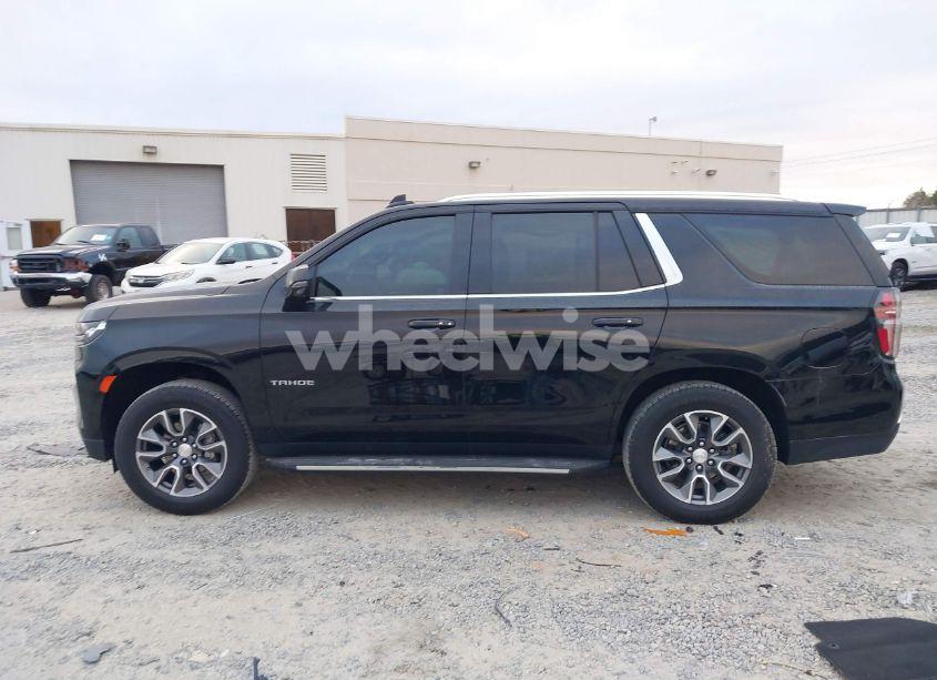 Photo 14 of 2022 Chevrolet Tahoe 2WD LT (VIN 1GNSCNKD6NR202641)