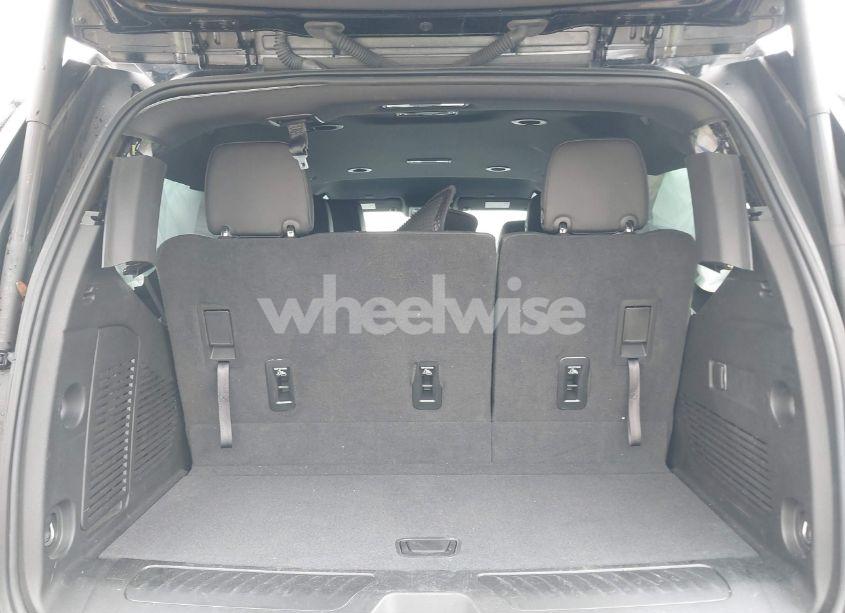 Photo 8 of 2022 Chevrolet Tahoe 2WD LT (VIN 1GNSCNKD6NR273712)