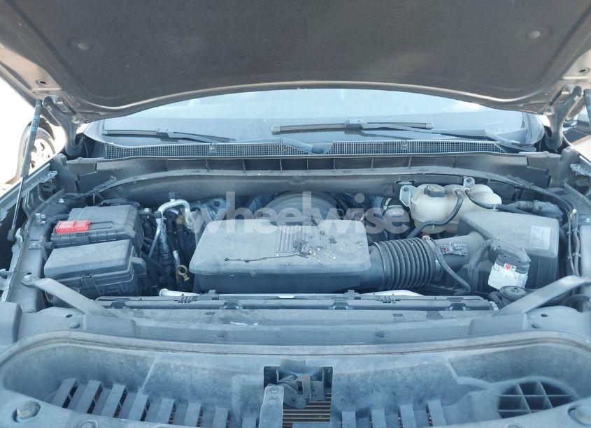 Photo 10 of 2021 Chevrolet Tahoe 2WD LT (VIN 1GNSCNKD7MR106547)