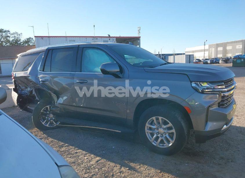 Photo 13 of 2021 Chevrolet Tahoe 2WD LT (VIN 1GNSCNKD7MR106547)