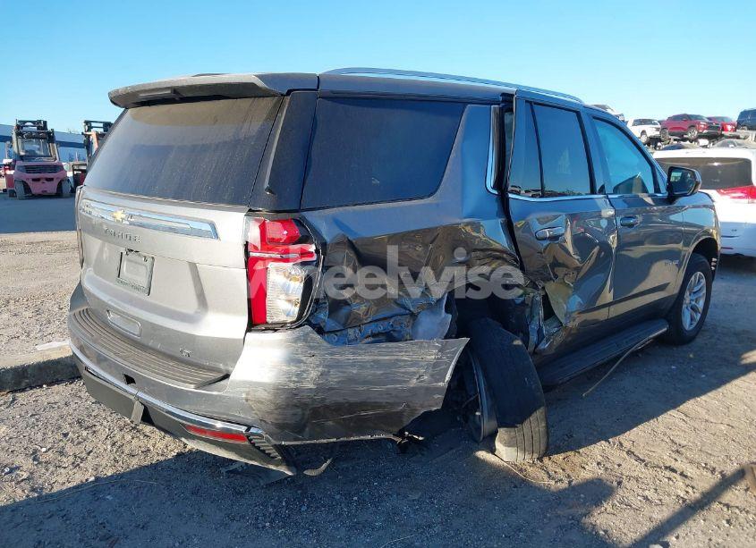 Photo 4 of 2021 Chevrolet Tahoe 2WD LT (VIN 1GNSCNKD7MR106547)