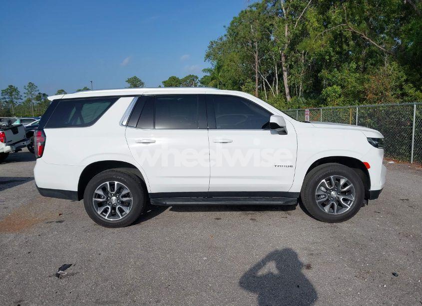 Photo 13 of 2021 Chevrolet Tahoe 2WD LT (VIN 1GNSCNKD7MR386938)