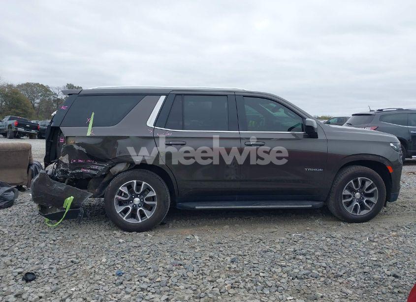 Photo 14 of 2021 Chevrolet Tahoe 2WD LT (VIN 1GNSCNKD7MR439900)