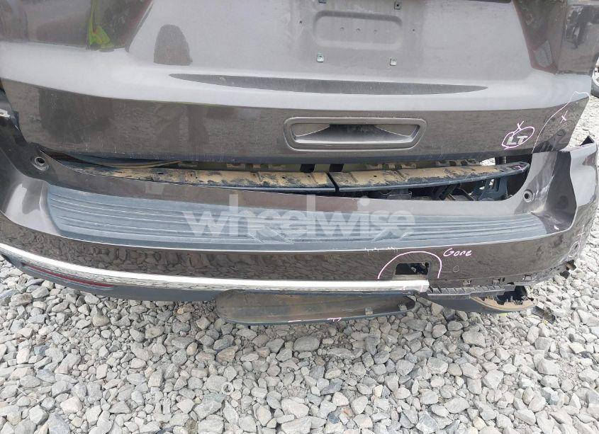 Photo 19 of 2021 Chevrolet Tahoe 2WD LT (VIN 1GNSCNKD7MR439900)