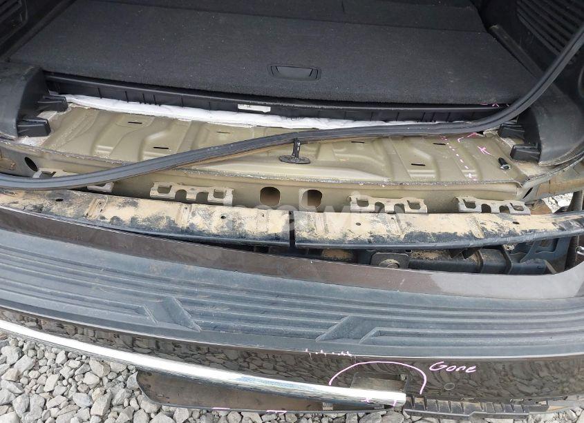 Photo 21 of 2021 Chevrolet Tahoe 2WD LT (VIN 1GNSCNKD7MR439900)