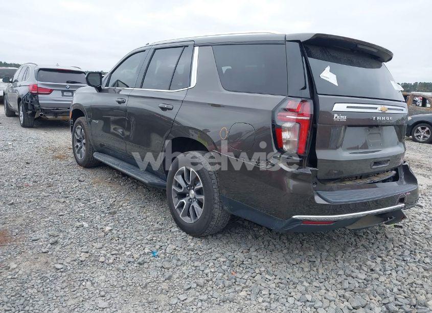 Photo 3 of 2021 Chevrolet Tahoe 2WD LT (VIN 1GNSCNKD7MR439900)