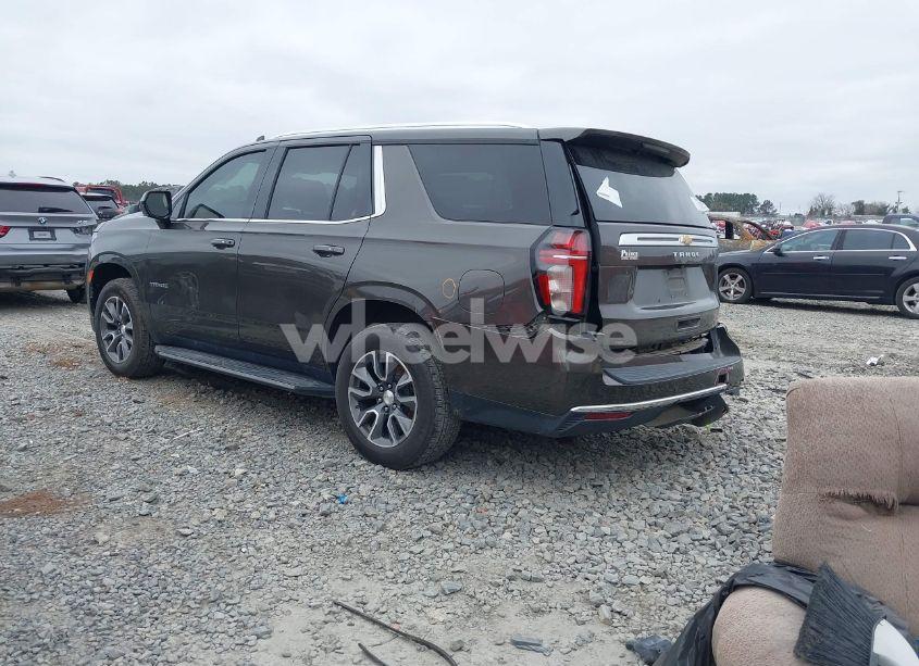 Photo 4 of 2021 Chevrolet Tahoe 2WD LT (VIN 1GNSCNKD7MR439900)