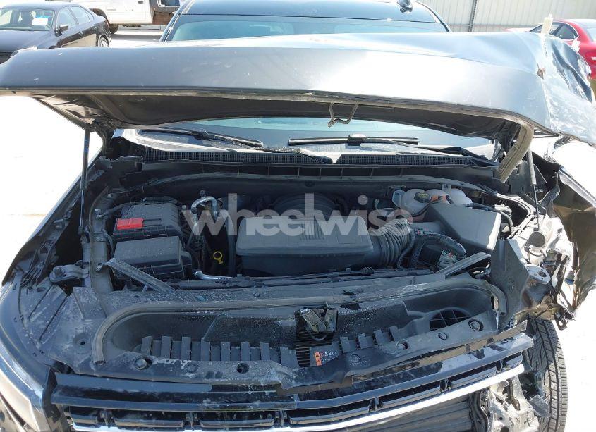 Photo 10 of 2024 Chevrolet Tahoe 2WD LT (VIN 1GNSCNKD7RR374098)