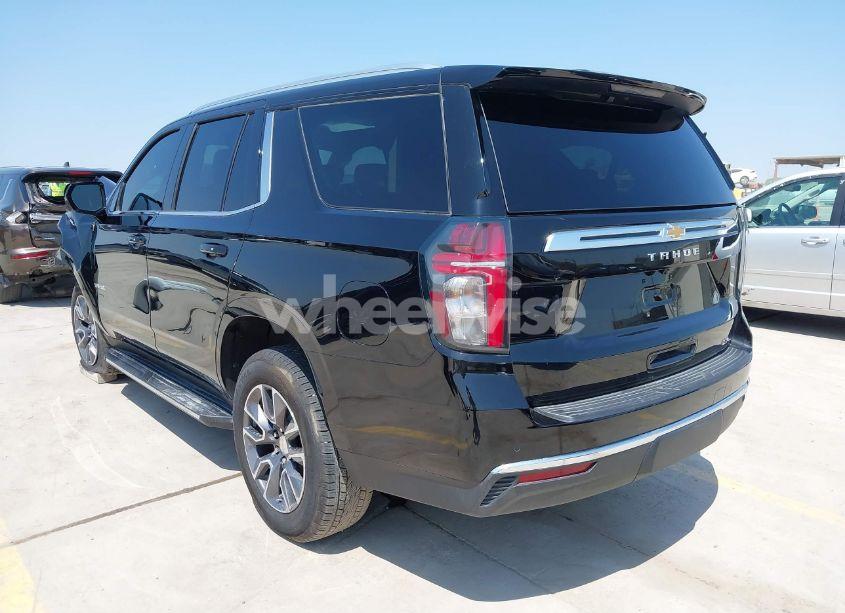 Photo 3 of 2024 Chevrolet Tahoe 2WD LT (VIN 1GNSCNKD7RR374098)