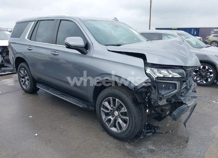 2022 Chevrolet Tahoe 2WD LT (VIN 1GNSCNKD8NR282251) main photo