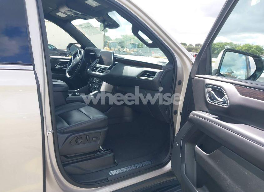 Photo 5 of 2023 Chevrolet Tahoe 2WD LT (VIN 1GNSCNKD8PR199406)