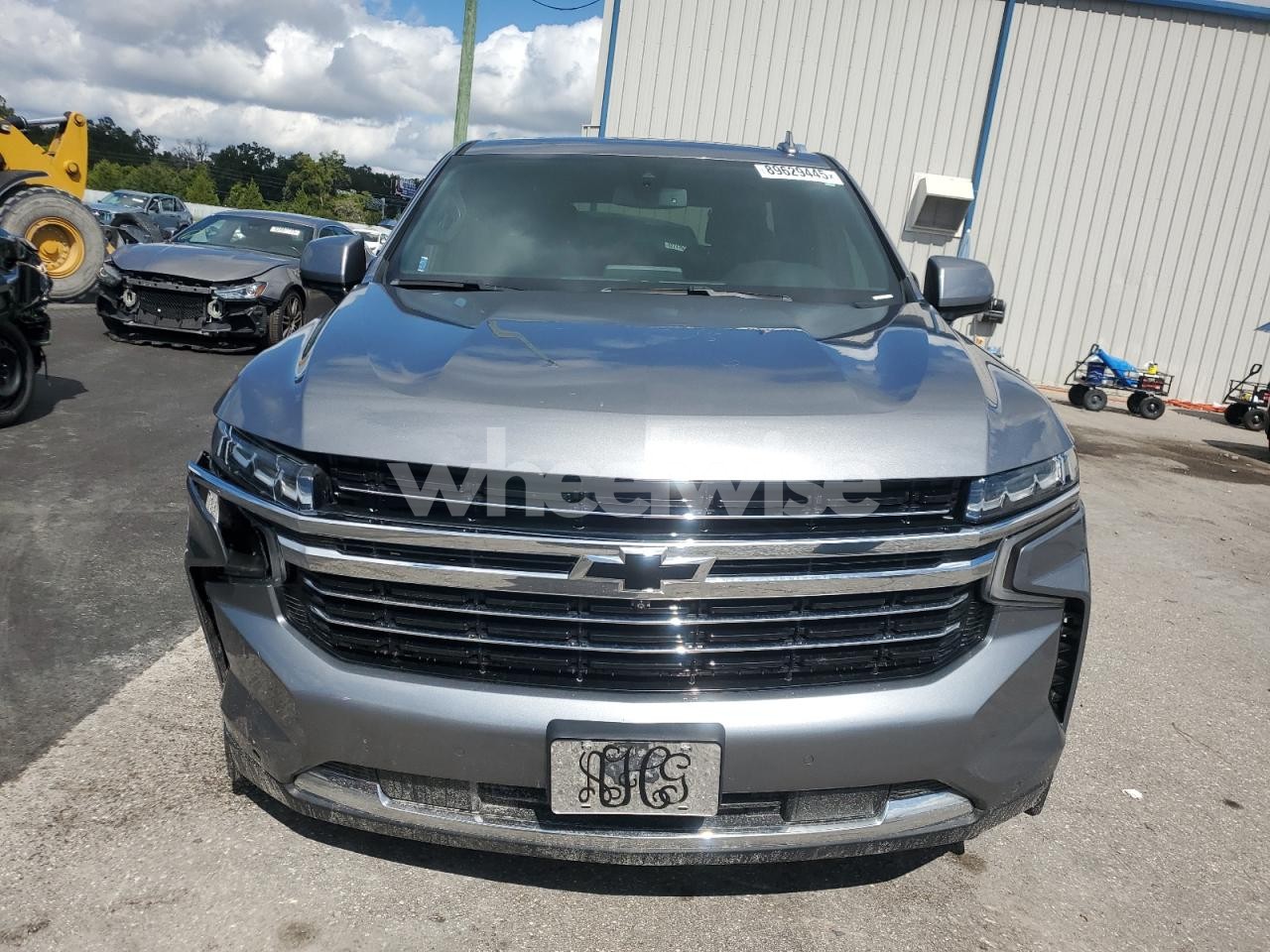 Photo 5 of 2021 CHEVROLET TAHOE C1500 LT (VIN 1GNSCNKD9MR120501)