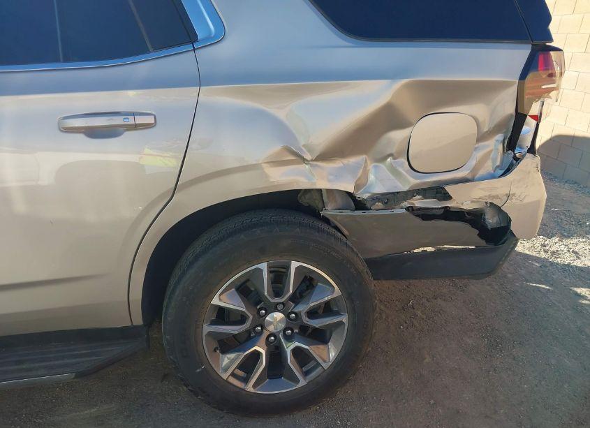 Photo 6 of 2021 Chevrolet Tahoe 2WD LT (VIN 1GNSCNKD9MR318754)