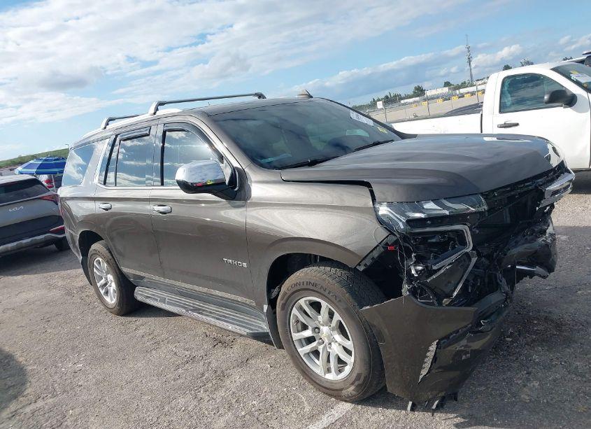 Photo 13 of 2021 Chevrolet Tahoe 2WD LT (VIN 1GNSCNKDXMR149909)