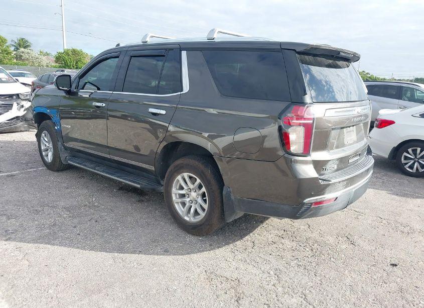 Photo 3 of 2021 Chevrolet Tahoe 2WD LT (VIN 1GNSCNKDXMR149909)