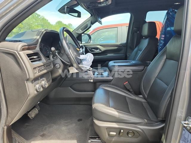 2021 CHEVROLET TAHOE C1500 LT (VIN 1GNSCNKDXMR295260) main photo