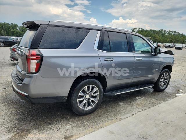 Photo 10 of 2021 CHEVROLET TAHOE C1500 LT (VIN 1GNSCNKDXMR295260)