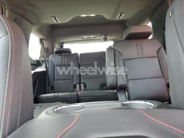 Photo 10 of 2022 CHEVROLET TAHOE C1500 RST (VIN 1GNSCRKD4NR177097)