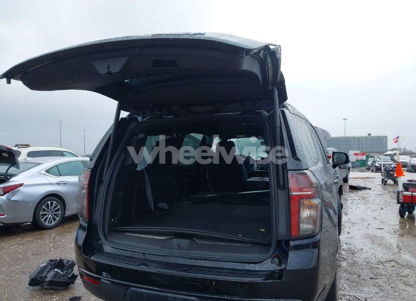 Photo 18 of 2023 Chevrolet Tahoe 2WD RST (VIN 1GNSCRKD5PR442970)