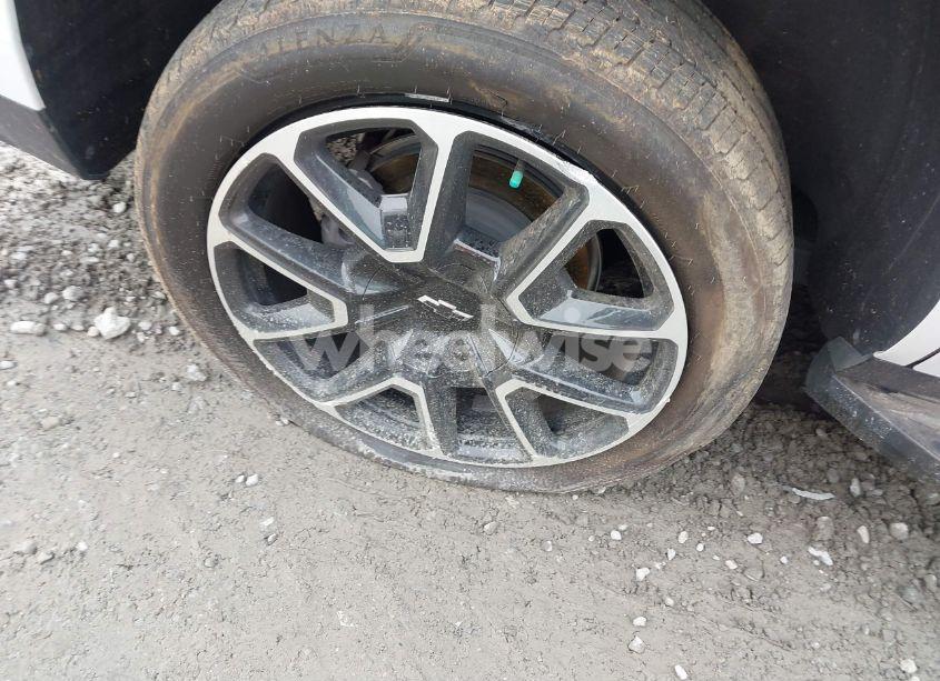 Photo 19 of 2024 Chevrolet Tahoe 2WD RST (VIN 1GNSCRKD5RR388203)