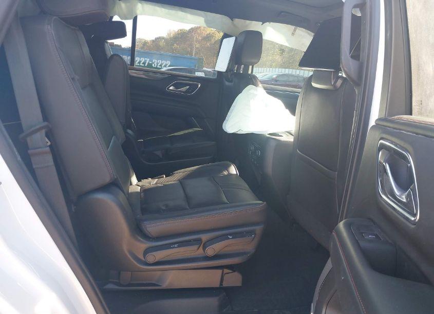 Photo 8 of 2021 Chevrolet Tahoe 2WD RST (VIN 1GNSCRKT2MR466498)