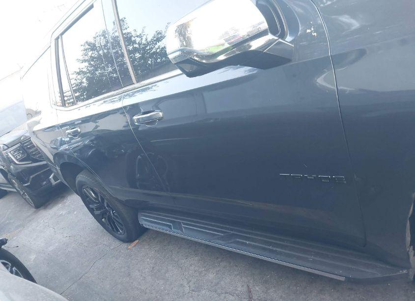 Photo 14 of 2021 Chevrolet Tahoe 2WD PREMIER (VIN 1GNSCSKD0MR167009)