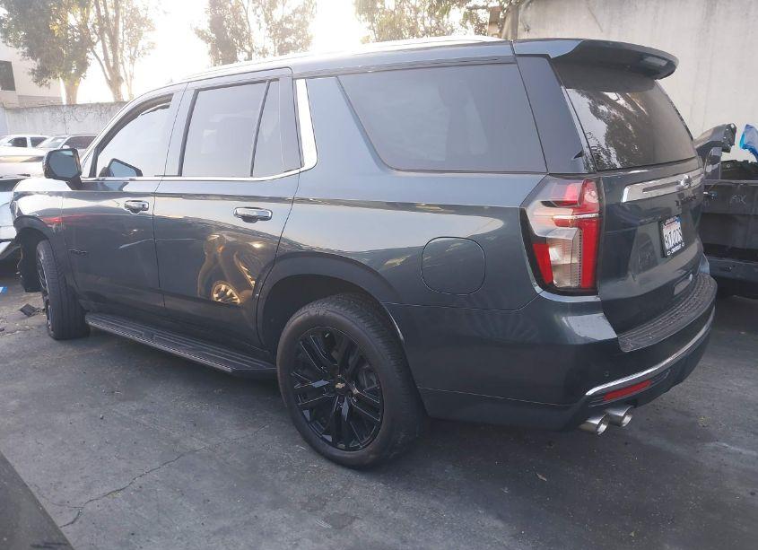 Photo 3 of 2021 Chevrolet Tahoe 2WD PREMIER (VIN 1GNSCSKD0MR167009)