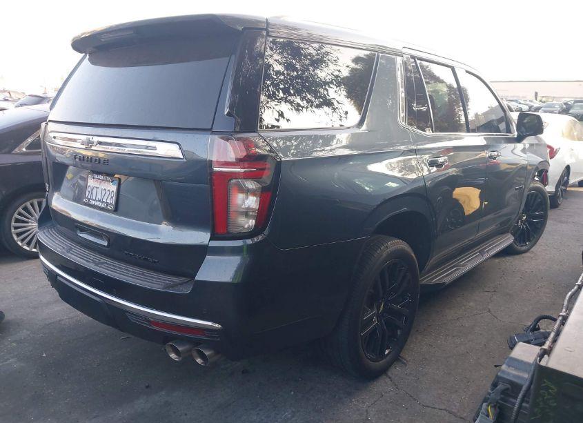 Photo 4 of 2021 Chevrolet Tahoe 2WD PREMIER (VIN 1GNSCSKD0MR167009)