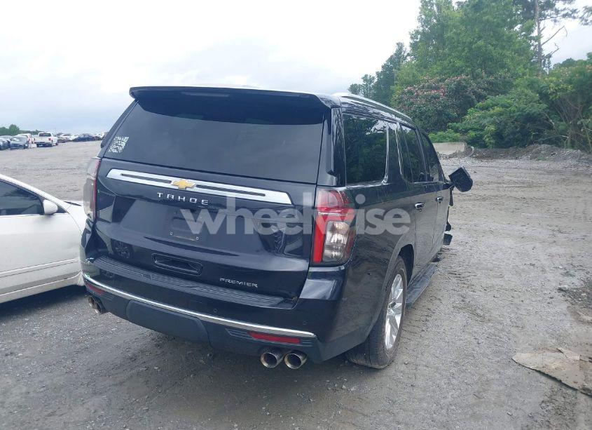 Photo 4 of 2024 Chevrolet Tahoe 2WD PREMIER (VIN 1GNSCSKD2RR194767)