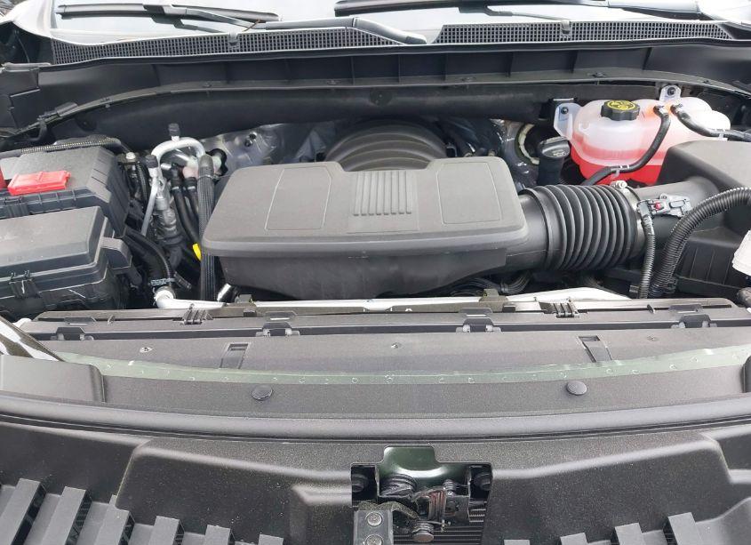 Photo 10 of 2024 Chevrolet Tahoe 2WD PREMIER (VIN 1GNSCSKD3RR131094)