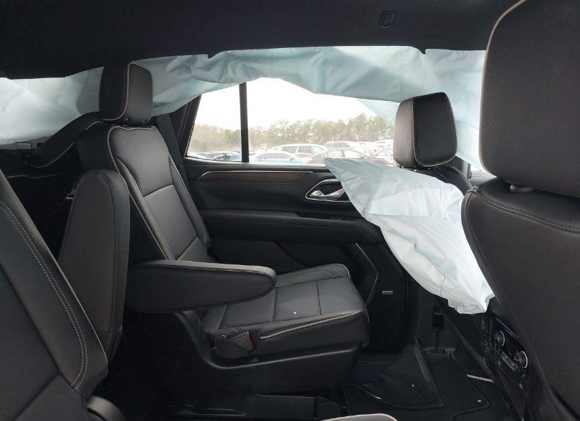 Photo 8 of 2024 Chevrolet Tahoe 2WD PREMIER (VIN 1GNSCSKD3RR131094)