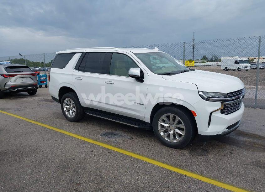 2021 Chevrolet Tahoe 2WD PREMIER (VIN 1GNSCSKD5MR357937) main photo