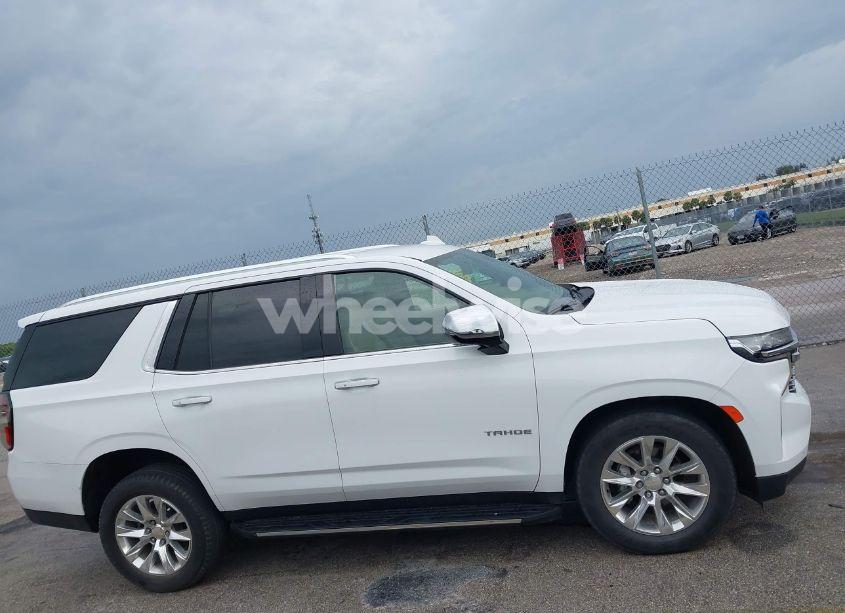 Photo 12 of 2021 Chevrolet Tahoe 2WD PREMIER (VIN 1GNSCSKD5MR357937)