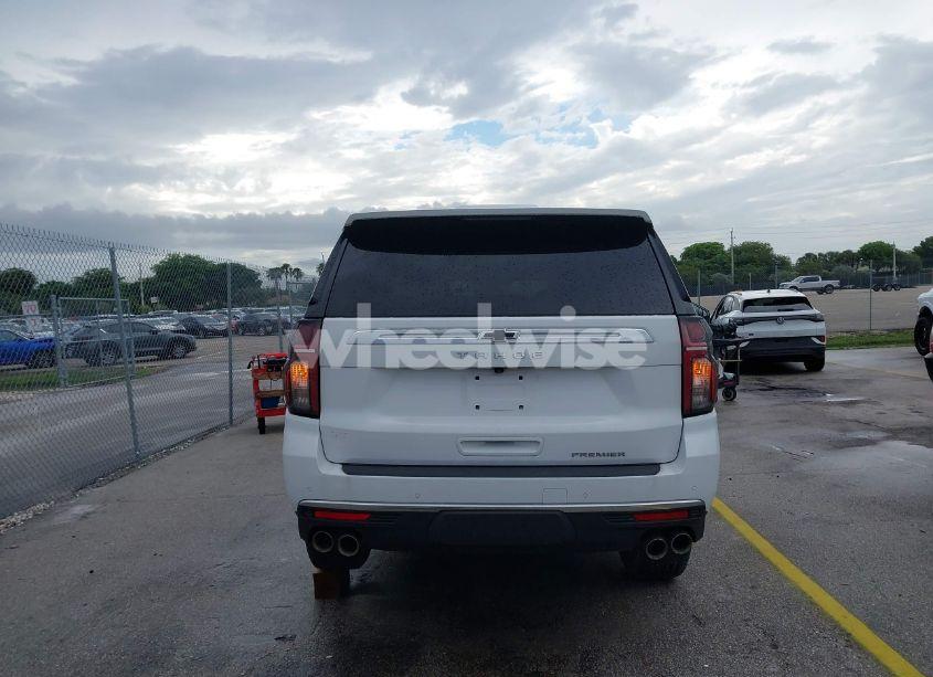 Photo 15 of 2021 Chevrolet Tahoe 2WD PREMIER (VIN 1GNSCSKD5MR357937)