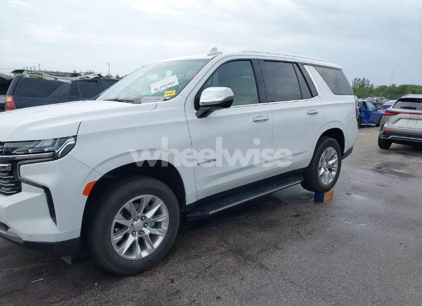 Photo 17 of 2021 Chevrolet Tahoe 2WD PREMIER (VIN 1GNSCSKD5MR357937)